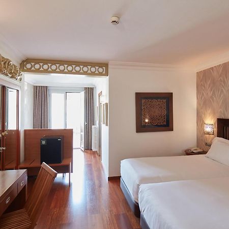 Sercotel Hotel President فيغيريس المظهر الخارجي الصورة