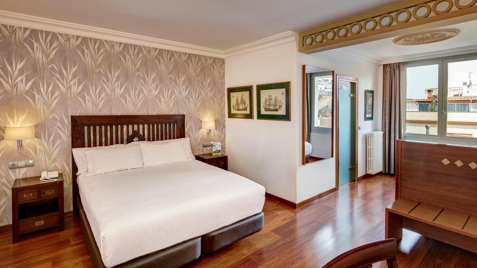 Sercotel Hotel President فيغيريس المظهر الخارجي الصورة